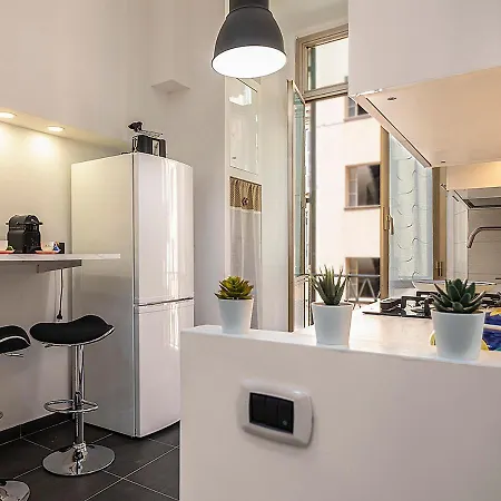 Blue Sky Apartment *